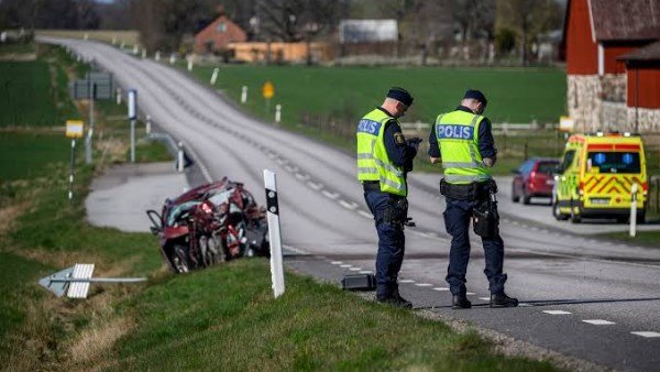 السويد.. قتلى وجرحى في اصطدام حافلة ذات طابقين بمحطة حافلات في ستوكهولم