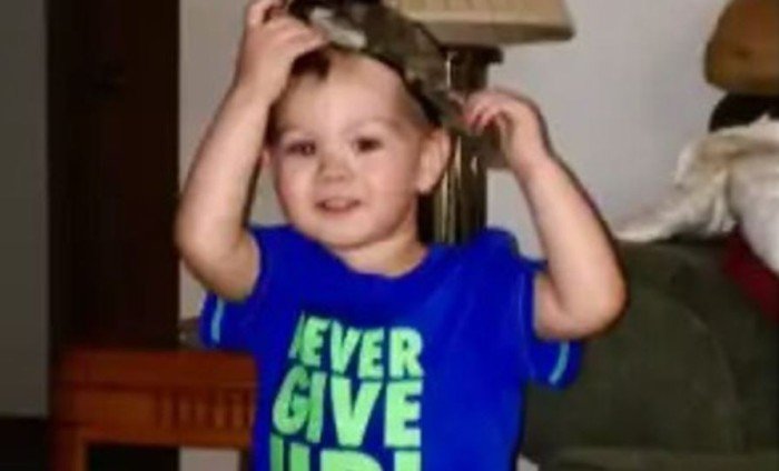 امرأة بلا قلب.. أم تعترف بقتل طفلها بعد سنوات من التعذيب امرأة بلا قلب.. أم تعترف بقتل طفلها بعد سنوات من التعذيب