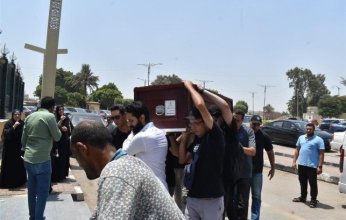 بالصور.. تشييع جنازة زوجة حسن العدل ظهر اليوم من مسجد السيدة نفيسة