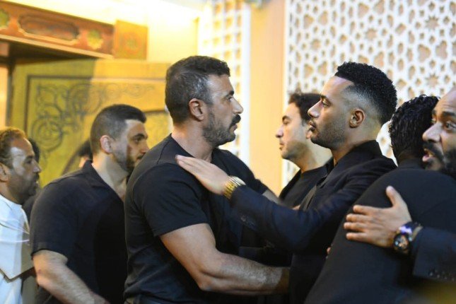 بالصور.. بدء عزاء والد الفنان محمد رمضان بمسجد الشرطة بالشيخ زايد