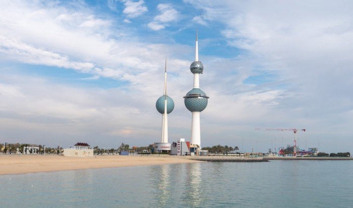 طقس الكويت المتوقع اليوم السبت.. معتدل وغائم نهاراً مائل للبرودة ورطب ليلاً طقس الكويت المتوقع اليوم السبت.. معتدل وغائم نهاراً مائل للبرودة ورطب ليلاً