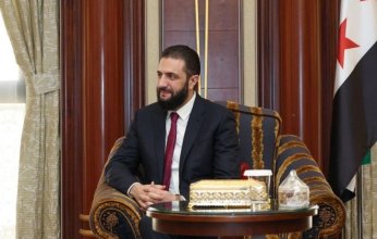 بريطانيا ترفع العقوبات عن الرئيس السوري أحمد الشرع ووزير داخليته