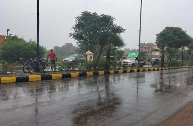 «الأرصاد الجوية بمصر» تحذر من رياح ترابية وأمطار.. ما التفاصيل؟ «الأرصاد الجوية بمصر» تحذر من رياح ترابية وأمطار.. ما التفاصيل؟