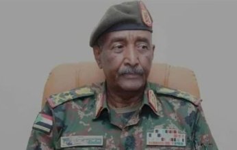 البرهان يبحث مع الرئيس الإريتري الأوضاع بالمنطقة