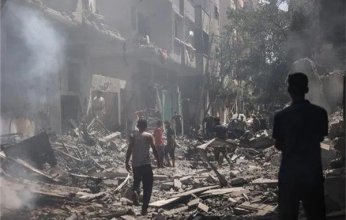 شهيدان أحدهما طفل في قصف الاحتلال الإسرائيلي شرق خان يونس في قطاع غزة