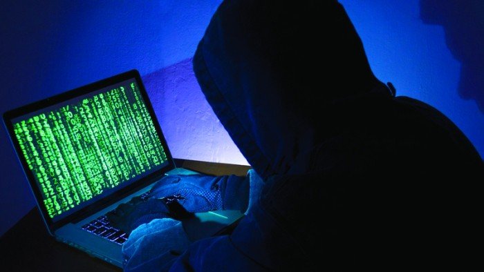 سنغافورة تقر عقوبة قاسية على المتورطين فى الاحتيال الإلكترونى سنغافورة تقر عقوبة قاسية على المتورطين فى الاحتيال الإلكترونى