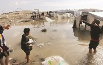 "اليونيسف" تحذر من تدهور أوضاع الأطفال والأسر في غزة مع انخفاض درجات الحرارة