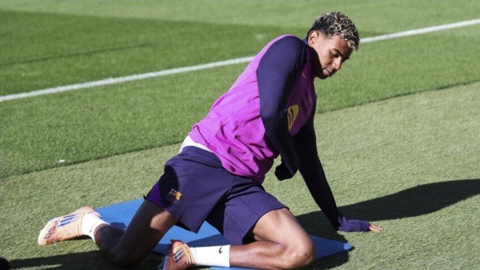 استبعاد لامين جمال من منتخب إسبانيا