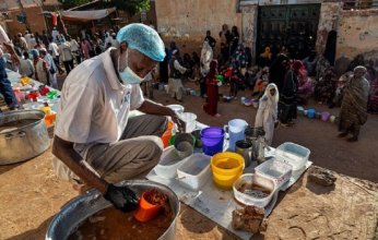ماذا يحدث في السودان؟.. الحكومة تقدم رؤيتها للهدنة الإنسانية والرباعية تلوّح بفرضها بالقوة