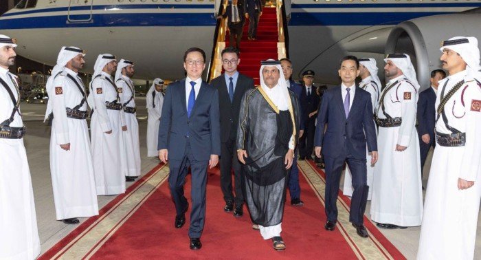 نائب رئيس الصين الشعبية يصل الدوحة للمشاركة في قمة التنمية الاجتماعية نائب رئيس الصين الشعبية يصل الدوحة للمشاركة في قمة التنمية الاجتماعية