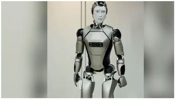 روسيا تكشف عن أول روبوت مجسم مزود بالذكاء الاصطناعي