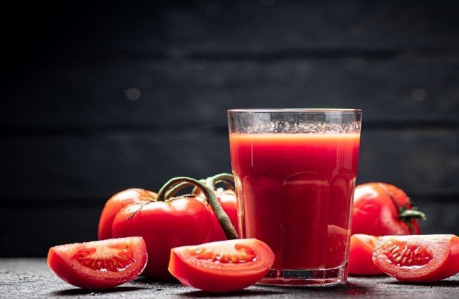 عصير الطماطم درع وقاية للرجال بعد الأربعين من أمراض القلب عصير الطماطم درع وقاية للرجال بعد الأربعين من أمراض القلب
