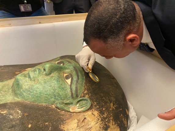 استعادة كنوز مصرية.. عودة 17 قطعة أثرية نادرة من أستراليا بعد جهود دبلوماسية واسعة