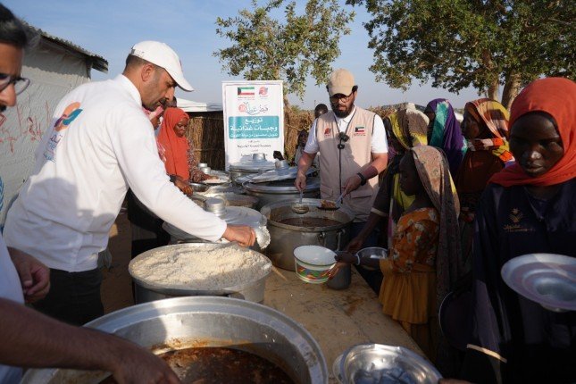 تنمية الخيرية الكويتية تواصل رحلتها فيض عطاء 26 لدعم اللاجئين السودانيين في تشاد