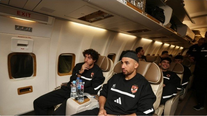 بعثة الأهلي تصل القاهرة قادمة من المغرب