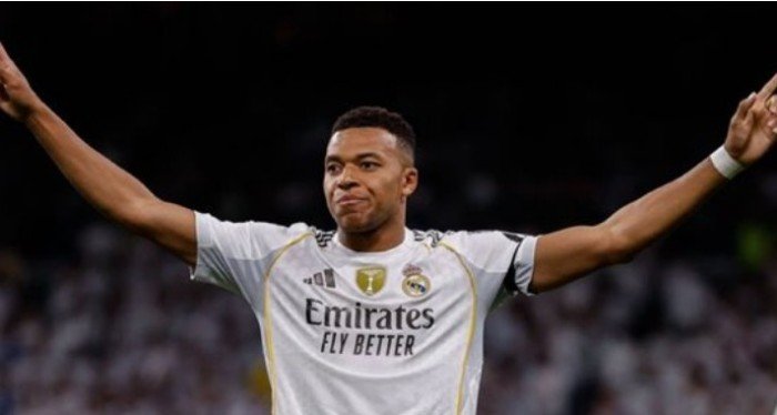 مبابي يقود هجوم ريال مدريد أمام جيرونا بالدوري الإسباني