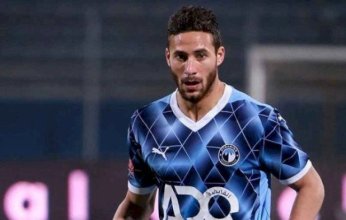 ترحيل رمضان صبحي إلى سجن أكتوبر بعد جلسة محاكمته في قضية التزوير