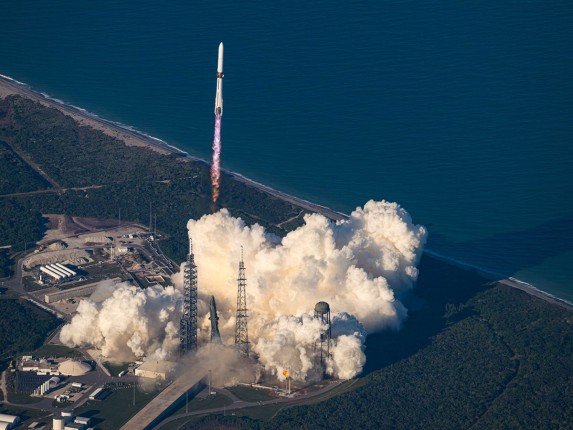 ناسا: "بلو أوريجن" تطلق قمرين نحو المريخ وتحقق أول هبوط آمن ناسا: "بلو أوريجن" تطلق قمرين نحو المريخ وتحقق أول هبوط آمن