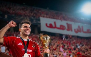 الأهلي يطالب اتحاد الكرة بردع المتجاوزين في حق «زيزو»