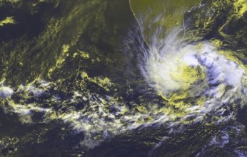 الهند تعلن حالة تأهب قصوى استعدادا لإعصار "ديتواه"