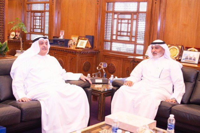 الأمين العام لـ"العربية للطاقة" يبحث مع الأمين العام لـ"أوبك" سبل تعزيز التعاون الأمين العام لـ"العربية للطاقة" يبحث مع الأمين العام لـ"أوبك" سبل تعزيز التعاون