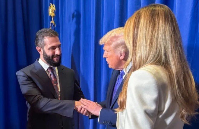 متى سيزور "الشرع" الولايات المتحدة في أول زيارة لرئيس سوري إلى البيت الأبيض؟ مسؤول أمريكي يجيب متى سيزور "الشرع" الولايات المتحدة في أول زيارة لرئيس سوري إلى البيت الأبيض؟ مسؤول أمريكي يجيب