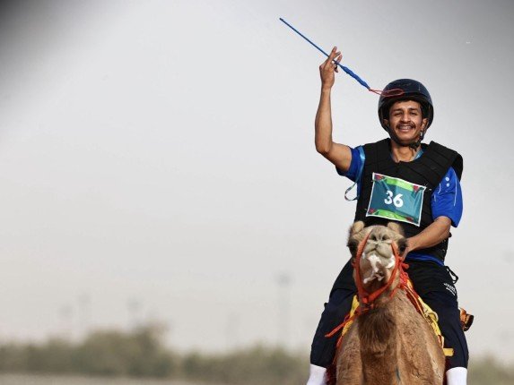 الذلول "غزلان" للكويتي علي المري تتأهل للجولة النهائية من سباق الهجن في دورة ألعاب التضامن الإسلامي