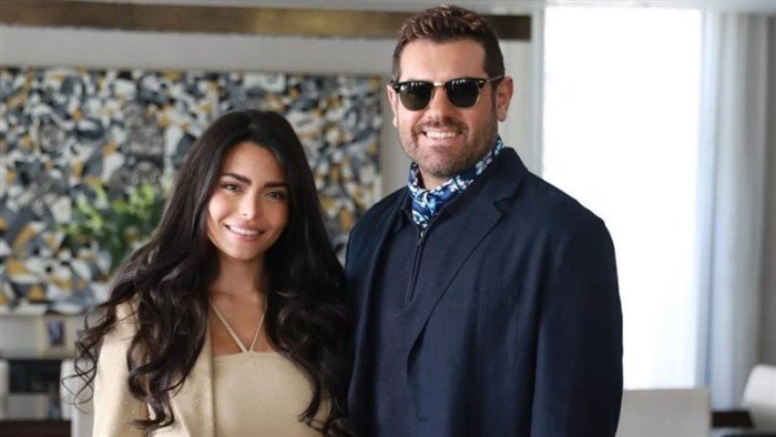 عمرو يوسف وأسماء جلال يحتفلان بالعرض الخاص لفيلم "السلم والثعبان" عمرو يوسف وأسماء جلال يحتفلان بالعرض الخاص لفيلم "السلم والثعبان"