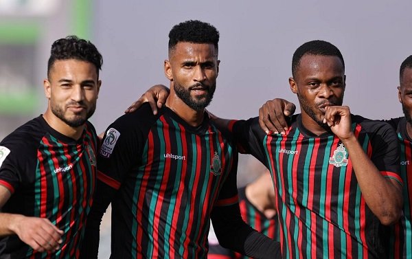 بث مباشر.. مشاهدة مباراة الدفاع الحسني والجيش الملكي في الدوري المغربي