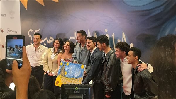 "ولنا في الخيال حب" يقترب من الصدارة بإيرادات مليون و209 آلاف جنيه