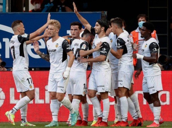 بث مباشر.. مشاهدة مباراة فالنسيا وليفانتي في الدوري الإسباني بث مباشر.. مشاهدة مباراة فالنسيا وليفانتي في الدوري الإسباني