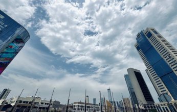 الأرصاد الجوية الكويتية: فرص لتشكل الضباب على بعض المناطق بدءا من مساء اليوم