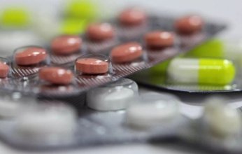 شركة صينية تطور حبوباً لإطالة العمر حتى 120 عاماً