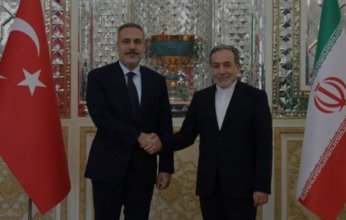 إيران وتركيا تبحثان العلاقات الثنائية وآخر المستجدات الإقليمية والدولية