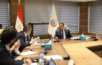 مصر تبحث مع البنك الأوروبي لإعادة الإعمار لتعزيز الاستثمارات في القطاع الطبي