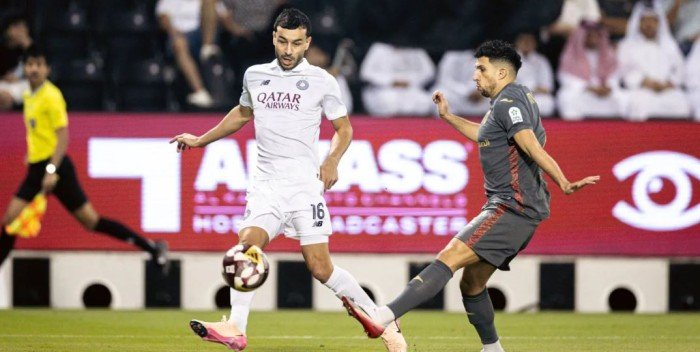 «فيفا» يشيد بتطبيق تقنية «الإعلان الجهري للحكم» في الدوري القطري «فيفا» يشيد بتطبيق تقنية «الإعلان الجهري للحكم» في الدوري القطري