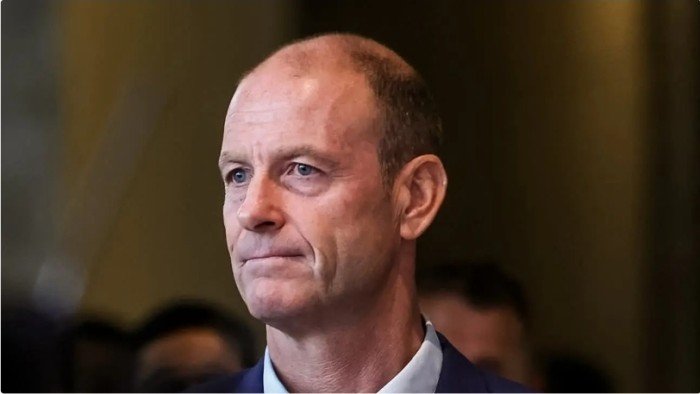 محمد شريف يقود هجوم الأهلي أمام شبيبة القبائل