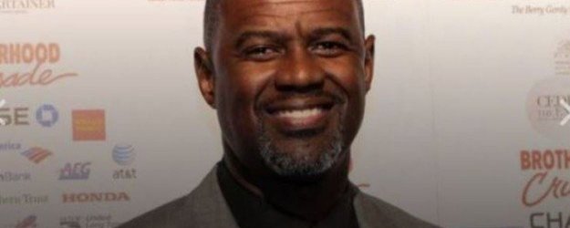 النجم الأمريكي براين ماكنايت يُحيي حفلا غنائيًا في المتحف المصري الكبير النجم الأمريكي براين ماكنايت يُحيي حفلا غنائيًا في المتحف المصري الكبير