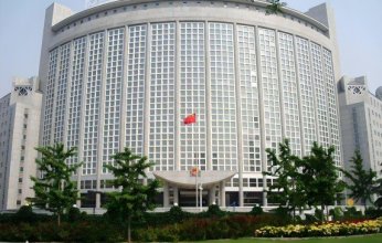 الصين تفرض عقوبات على مسؤول عسكري ياباني سابق لتدخله في شؤونها الداخلية بشأن تايوان (التفاصيل)