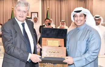 الكويت وفرنسا تبحثان تعزيز التعاون الثنائي بين البلدين في مجالات الإعلام والثقافة