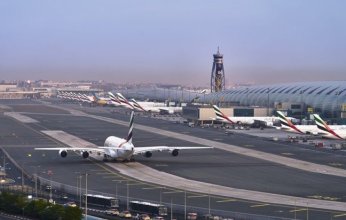مطارات دبي تعلن عودة الرحلات إلى طبيعتها بعد تحسن الأحوال الجوية