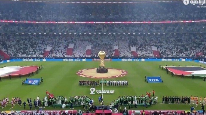 "الفدائي" يهزم قطر بهدف في الوقت القاتل