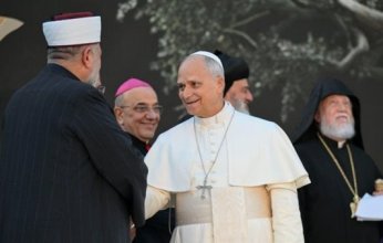 بابا الفاتيكان: الطريق للسلام فى لبنان يبدأ بتجاوز الخلافات العرقية والسياسية