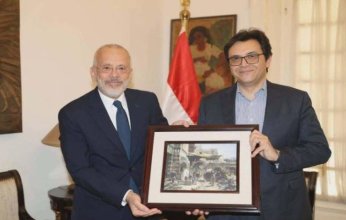 مصر و اليونان تبحثان تعزيز التعاون الثقافي والفني بين البلدين