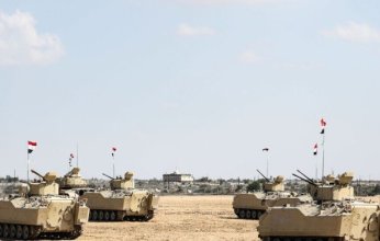 قلق فى اسرائيل.. .مصر تنشر وحدات مظليين وكوماندوز شرق سيناء