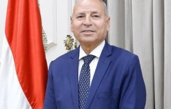 محافظ القاهرة يفوز بجائزة التميز الحكومى كأفضل محافظ على مستوى الدول العربية