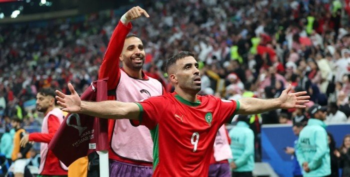 بعد تتويج المغرب.. حمد الله يعلن اعتزاله اللعب دوليا بعد تتويج المغرب.. حمد الله يعلن اعتزاله اللعب دوليا