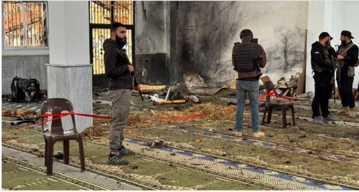 بيان رسمي من الخارجية السورية بشأن تفجير مسجد بحمص بيان رسمي من الخارجية السورية بشأن تفجير مسجد بحمص