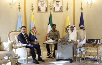 وزير الدفاع الكويتي يبحث مع سفير بولندا عددا من المواضيع ذات الاهتمام المشترك