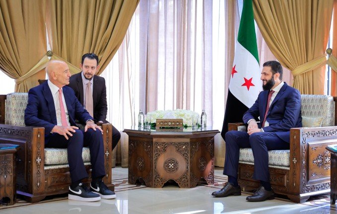 الشرع يبحث مع مبعوث أمريكي القضايا ذات الاهتمام المشترك